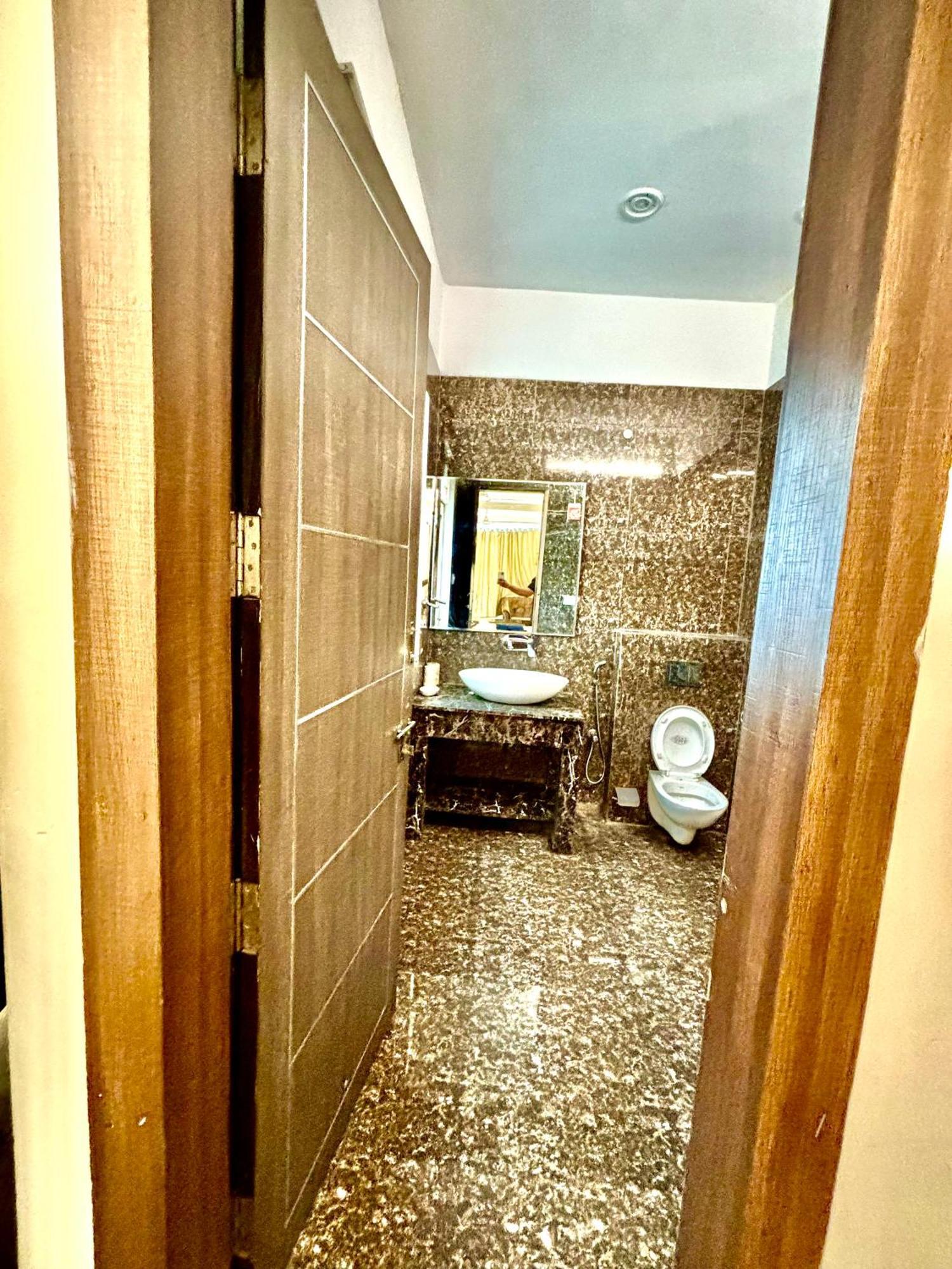 Hotel Pushpanjali نيودلهي المظهر الخارجي الصورة