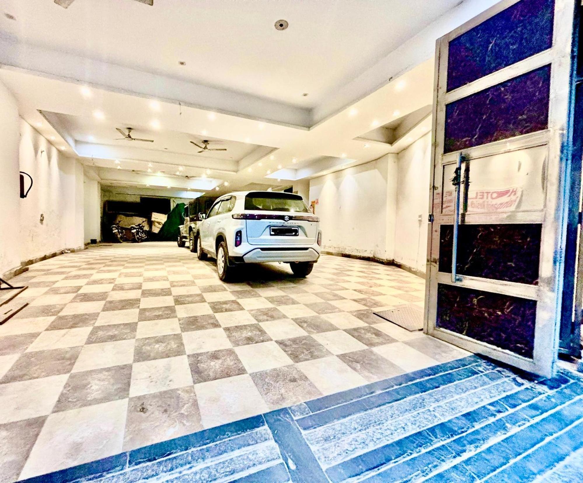 Hotel Pushpanjali نيودلهي المظهر الخارجي الصورة